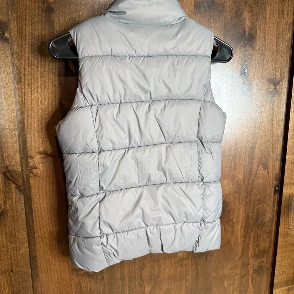 Old navy kids Size L girls 10-12 grey vest
